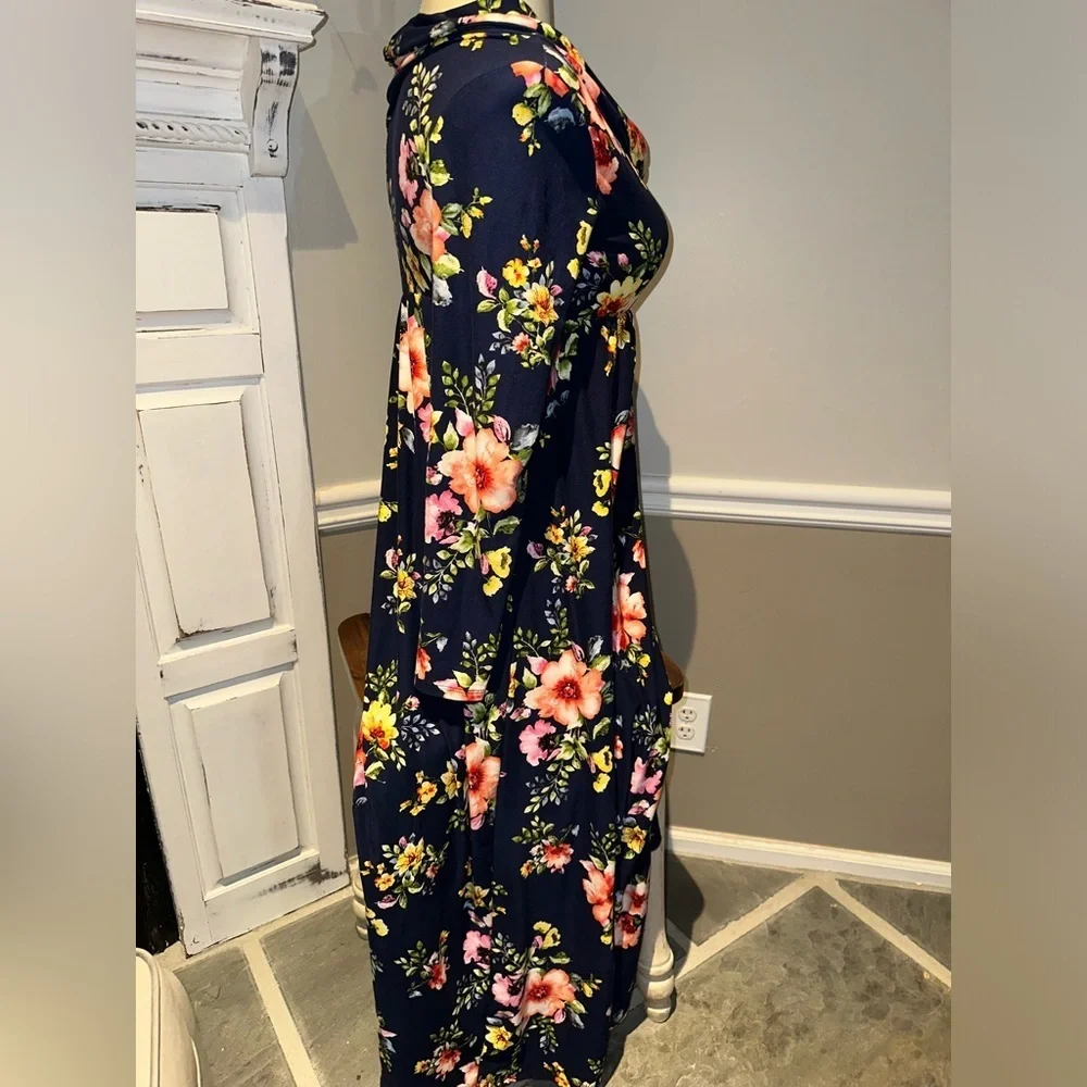 Mother Bee Maternity Floral Long Maxi Dress with turtle neck Size Large
